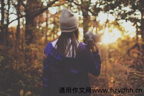 女生发自拍很皮的说说