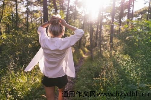 关于春天踏青的朋友圈句子