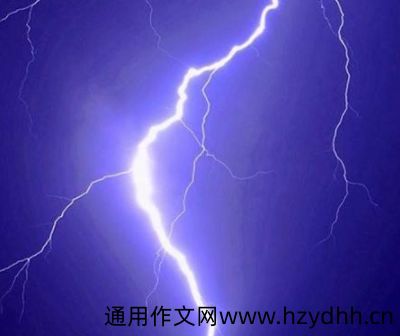 狂风暴雨很害怕的心情短句 狂风暴雨发朋友圈的心情说说