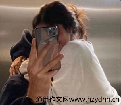 适合社交牛逼症发朋友圈的搞笑说说 超级好笑又很有趣的文案